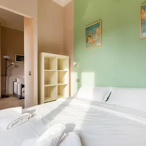 Garibaldi District Cosy Studio Appartamento Milano